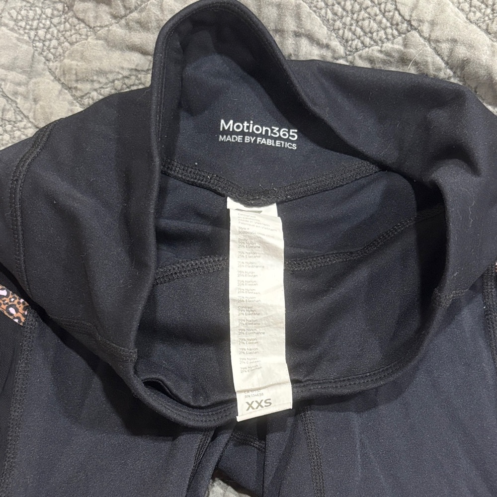 Fabletics Black Bike Shorts With Patterned Accents - image 2